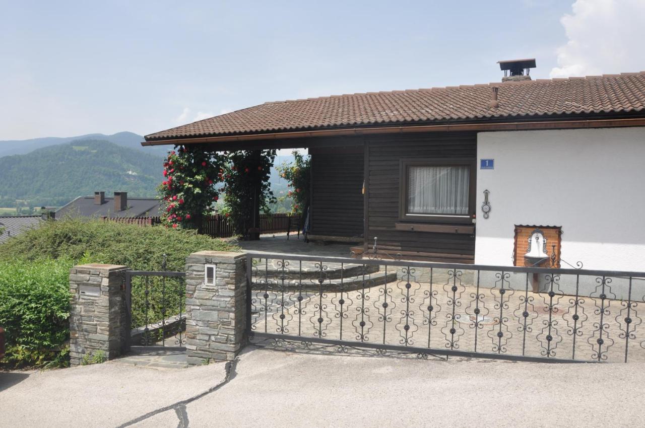 Landhaus Pepo Feldkirchen in Kärnten Exterior foto
